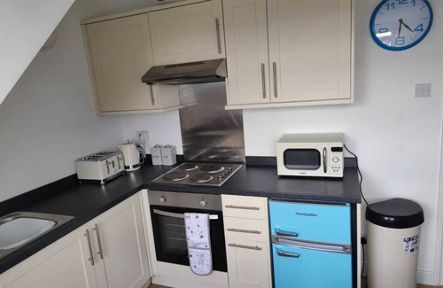 Bexhill-on-Sea Apartment | Bexhill Sea view flat 3 Beautifully appointed 2 bedroom flat with sea views