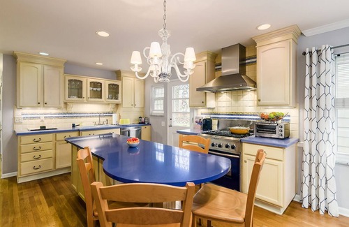 Columbus House | Bexley Family Friendly ★ King Bed ★ Staycation