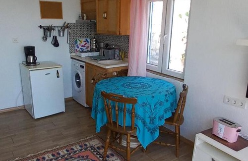 Karaburun Apartment | Beyaz Ev