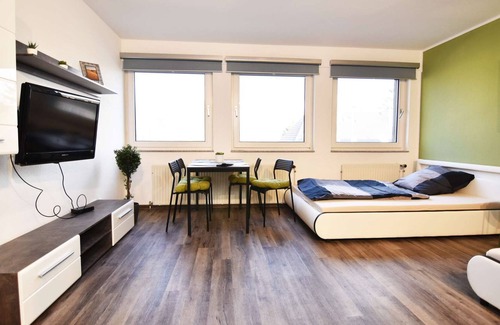 Solingen Apartment | BH07 Boardinghouse Werwolf by Teamflats