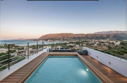 Souda Villa | BH423 - R - Villa Chania
