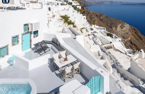 Finikia Villa | BH572 - C - House Santorini