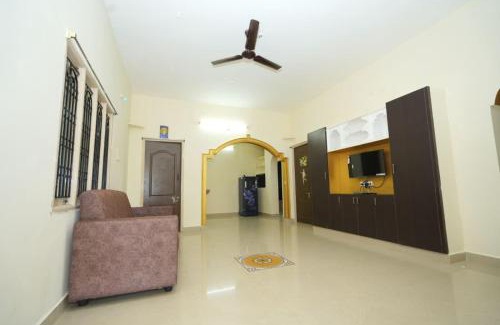Tiruchanur Apartment | Bhakti Bliss Homestay -2BHK AC Apartment
