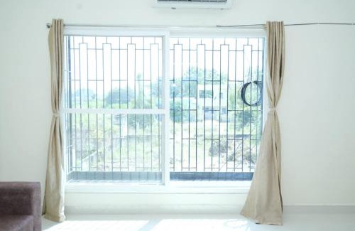 Tiruchanur Apartment | Bhakti Bliss Homestay - New Spacious and luxurious 3BHK with AC, WiFi and Android TV- 5mins From Highway Upto 20 Guests