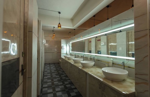 Coimbatore Hotel | BHARATH PODS