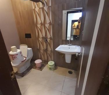 Nalagarh House | Bhavya Guest House
