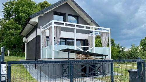 Zwierzyniec House | Biały Domek Aleja Lipowa 73D