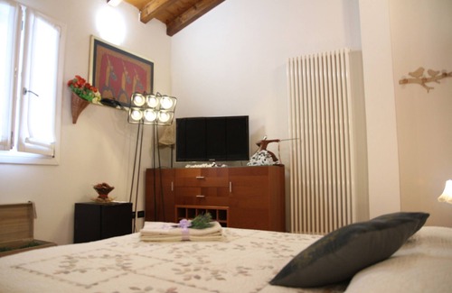 Noale House | Bia-rom - Oasis in the green