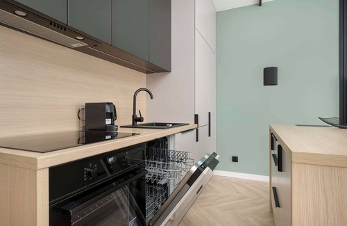 Fabryczna Apartment | Bialowieska 75A | Elegant Apartment | Parking