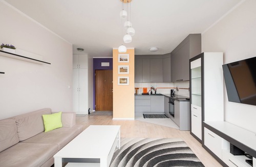 Bemowo Apartment | Bianco Bemowo Comfy Apartment