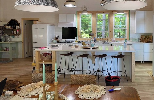 Whitestone Cottage | Biba Dushi - Living the Good Life