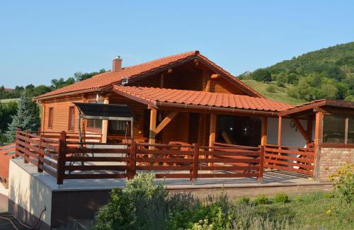Monosbel Apartment | Bibe Vendégház
