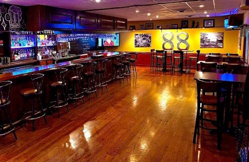 Buckhannon Hotel | Bicentennial Inn