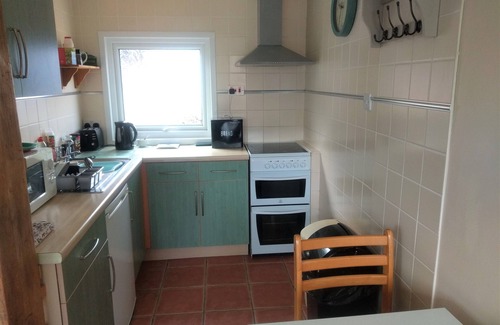 Bucks Cross Ski Chalet | Bideford Bay Buck's Cross Devon chalet own patio on well maintained holiday park