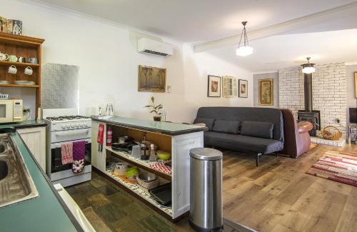 Daylesford House | Bidwell Cottage