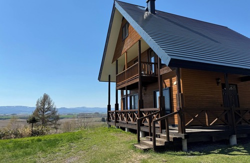 Biei House | Biei san-ai-no-oka Villa Shion