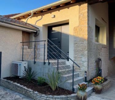 Feillens Apartment | Bienvenue Chez Marinette
