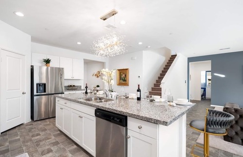 Coachella House | Bienvenue Chez Nous 5 br, 3 ba, 2-14 Guests Luxury Home Coachella, California