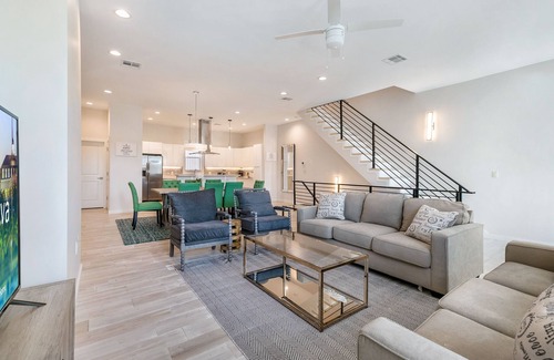 Mid-City Condo | Bienville 4BR Stunning Townhouses Mid City