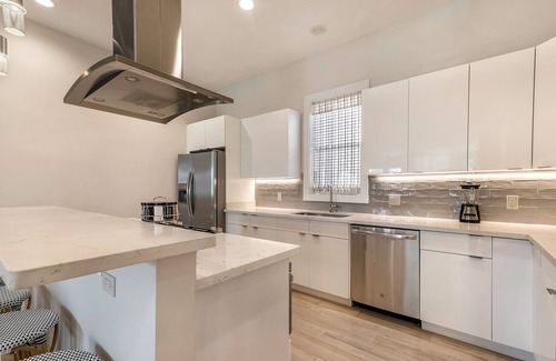 Mid-City Condo | Bienville 4BR Stunning Townhouses Mid City