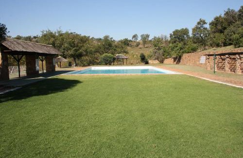 Buffelspoort Ski Chalet | Bietjie Bos Chalet