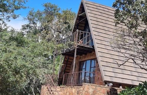 Buffelspoort Ski Chalet | Bietjie Bos Chalet