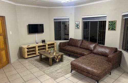 Bloemfontein Apartment | Bietjie moeg selfsorg