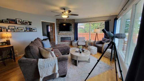 Livingston House | Big 5 Bungalow