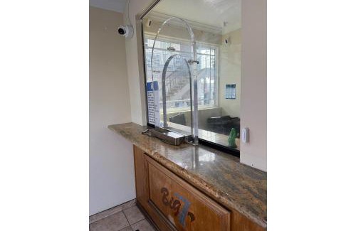 Lincoln Acres Hotel | Big 7 Motel Chula Vista I-5