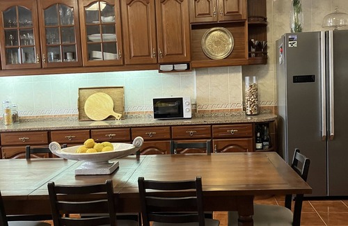 Horta House | Big and Beautiful 5 bed 4 bath House in Horta