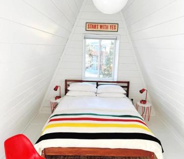 Woodlands House | Big Bear A-frame Cabinhottubdogfriendlysleeps 6