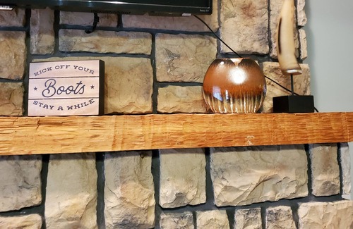 Burkesville House | Big Bear Cabin! Beautiful cabin near Dale Hollow Lake!