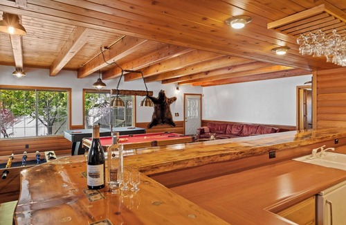Eagle Mountain Estates Villa | Big Bear Lake Sleep 16