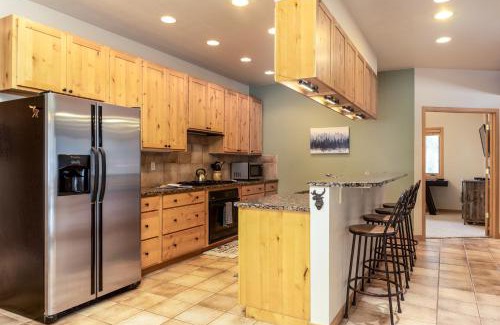 Fraser House | Big Bear Palace