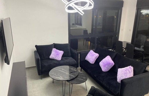 Herzliya Apartment | Big - Beautiful Family Aprtment- 5 Min From TLV