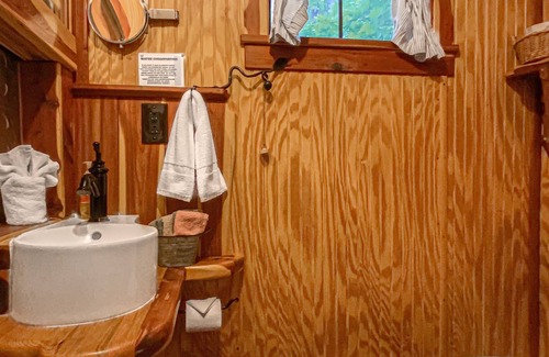 Bruno Cabin | Big Bell at Silver Run located close to the Buffalo River National Park