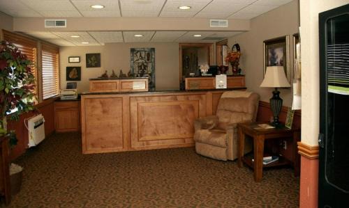 Great Bend Hotel | Big Bend Traveler's Inn