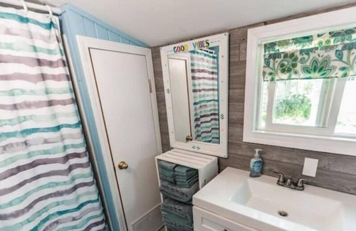 Holton Cottage | Big Blue Lake Cottages, LLC - Cottage #5