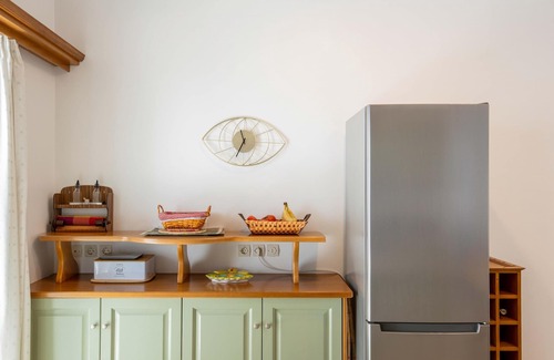 Piso Livadi Apartment | Big Blue nholiday apartment 150m2 nFamily sizedn.