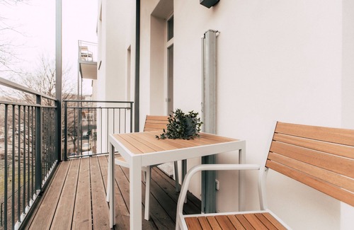 Zentrum-Ost Apartment | *Big Boho* 3-room apartment with eat-in kitchen and balcony - Luga Homes -