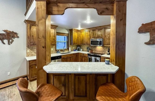 Rivers Crossing Apartment | Big Buck Lodge in West McCall