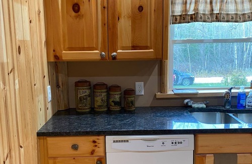 Curtis Township House | Big Buck Lodge 🦌- Insta-worthy, 360 Scenic Views & Pet Friendly 🐾!