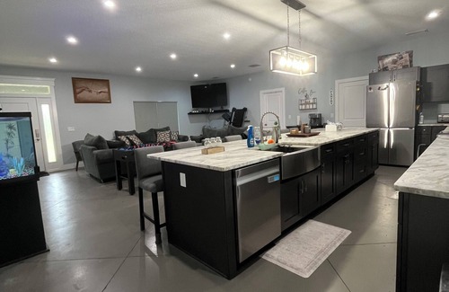 Polk City House | Big Country, but close to top theme parks