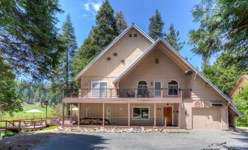 Fish Camp Bed & Breakfast | Big Creek Inn