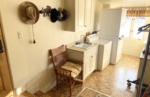Dubois House | Big Diamond Ranch Luxury home with mountain views and a river running through