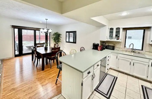 Wyoming House | Big Discount! Grand Rapids Big & luxury home