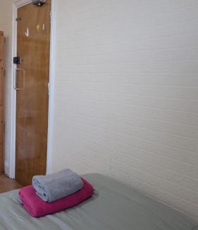 West Bridgford House | big double bedroom near football and cricket ground and railwaystation 59