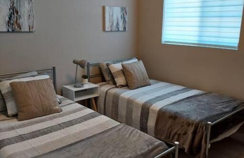 El Paso House | Big Family Come to West side ELP and enjoy all duplex A and B