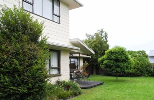 Blenheim House | Big Family Home in quiet area of Blenheim