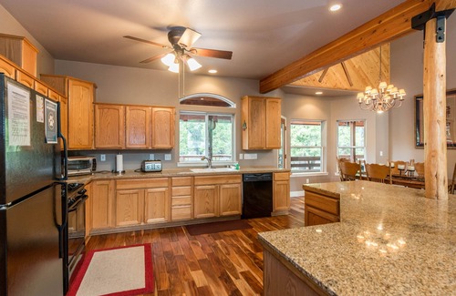 Granite Ridge House | Big family home with game room, WiFi, & gas fireplace - short drive to lake